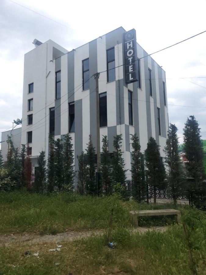 Bs Hotel Durres Exterior photo