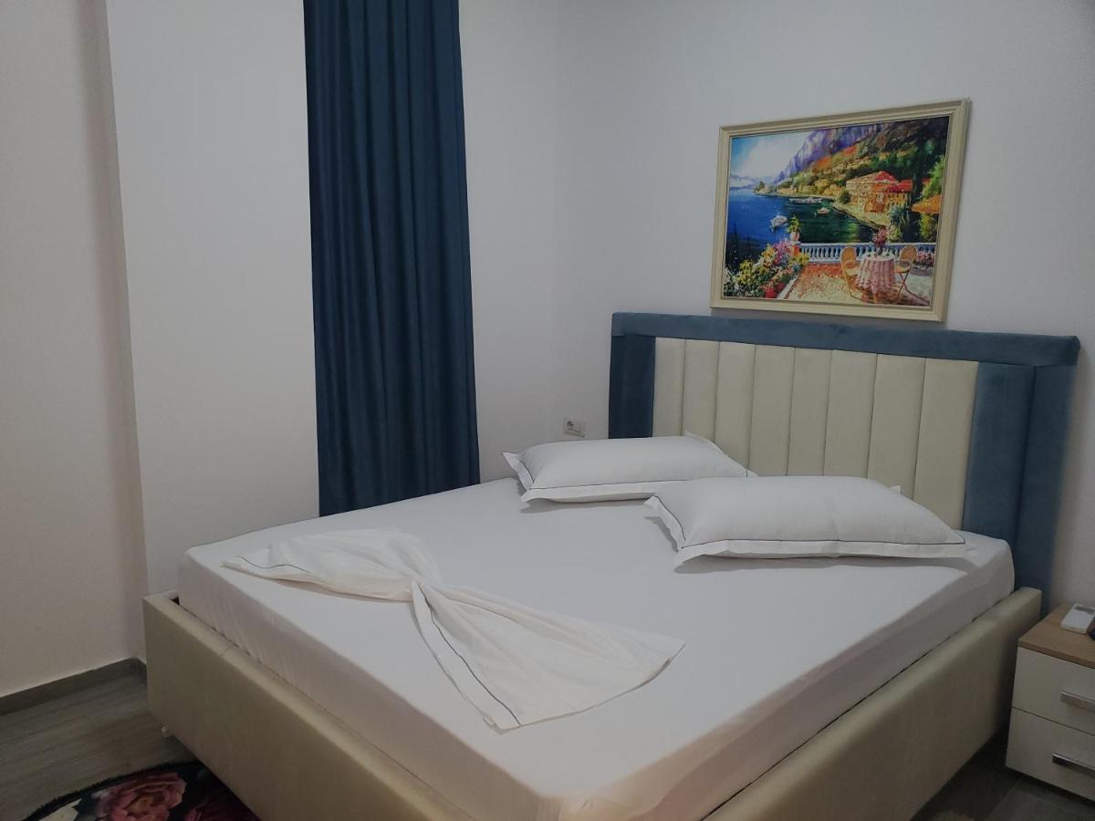 Bs Hotel Durres Exterior photo